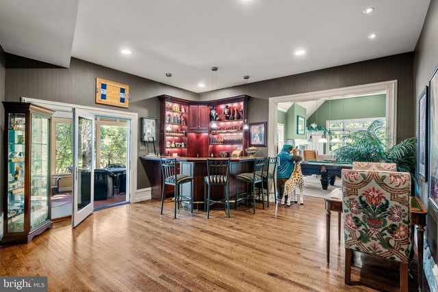 312 S WATERLOO RD, Devon, PA 19333