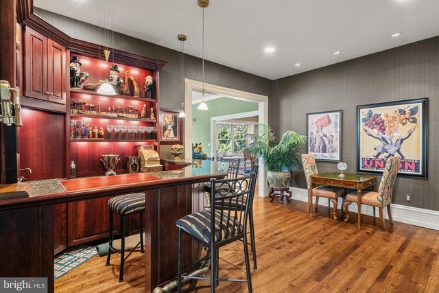 312 S WATERLOO RD, Devon, PA 19333