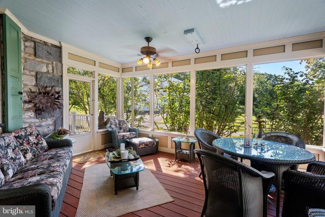 312 S WATERLOO RD, Devon, PA 19333