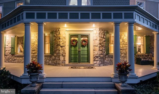 312 S WATERLOO RD, Devon, PA 19333