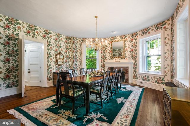 312 S WATERLOO RD, Devon, PA 19333