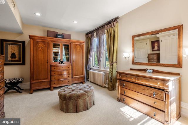 312 S WATERLOO RD, Devon, PA 19333