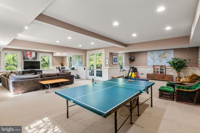 312 S WATERLOO RD, Devon, PA 19333