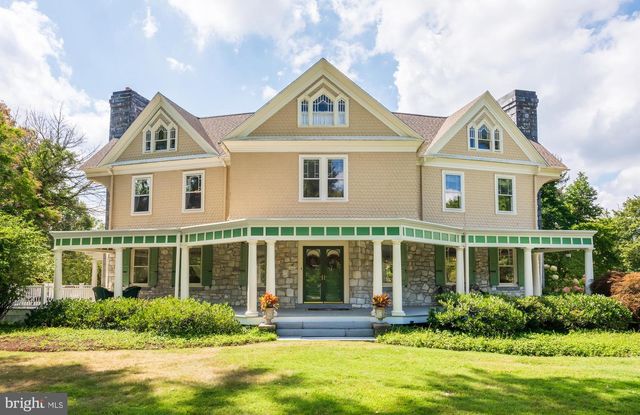 312 S WATERLOO RD, Devon, PA 19333