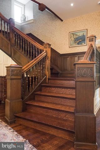 312 S WATERLOO RD, Devon, PA 19333