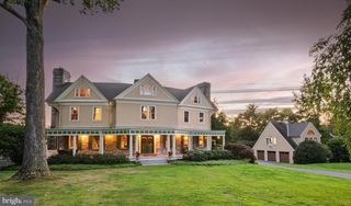 312 S WATERLOO RD, Devon, PA 19333