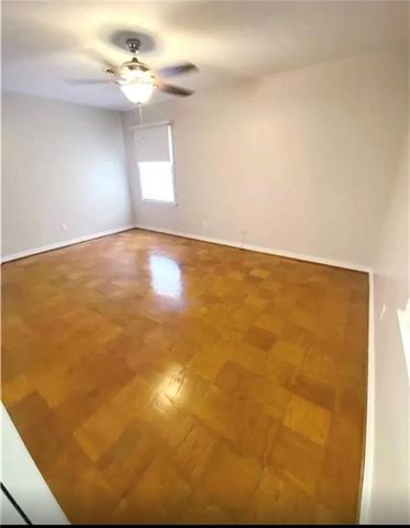 708 Ynestra Drive, Mobile, AL 36609