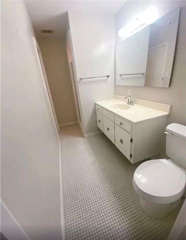 708 Ynestra Drive, Mobile, AL 36609