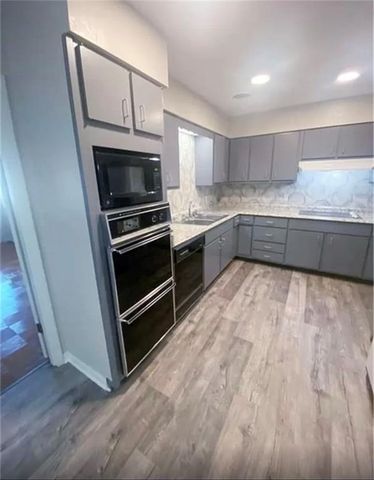 708 Ynestra Drive, Mobile, AL 36609