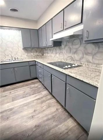 708 Ynestra Drive, Mobile, AL 36609