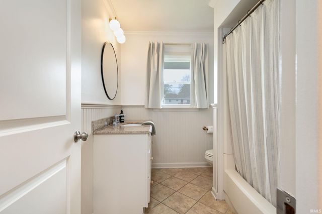 53145 Oakton Drive, South Bend, IN 46637