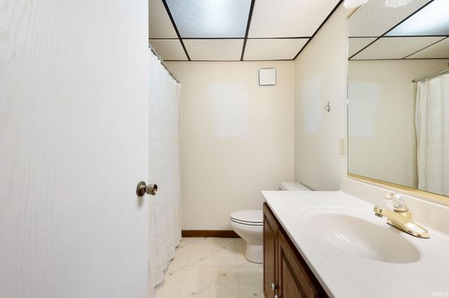 53145 Oakton Drive, South Bend, IN 46637