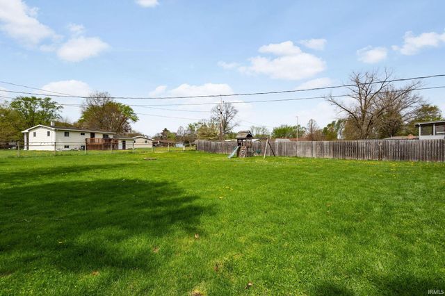 53145 Oakton Drive, South Bend, IN 46637