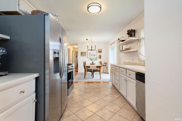 53145 Oakton Drive, South Bend, IN 46637