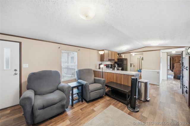 17464 Shell Creek Road, Sand Springs, OK 74063