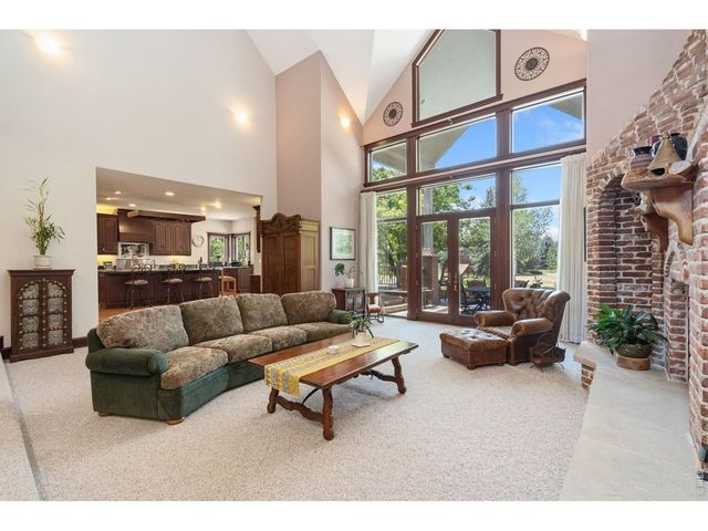 7733 Park Ridge Cir, Fort Collins, CO 80528