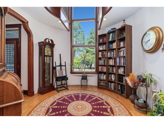 7733 Park Ridge Cir, Fort Collins, CO 80528