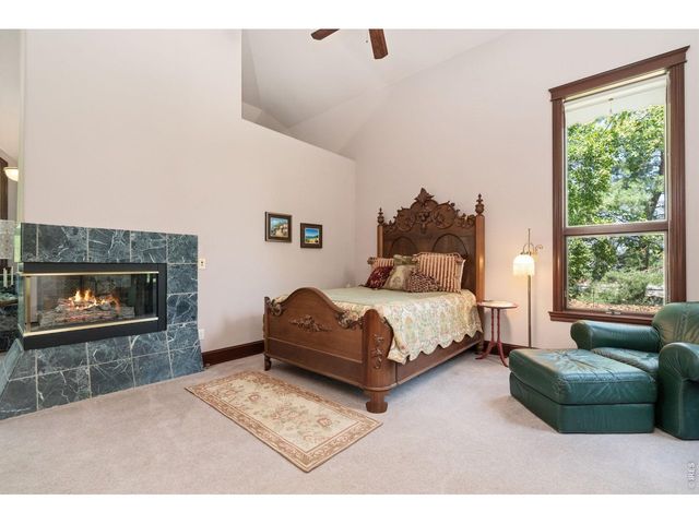 7733 Park Ridge Cir, Fort Collins, CO 80528