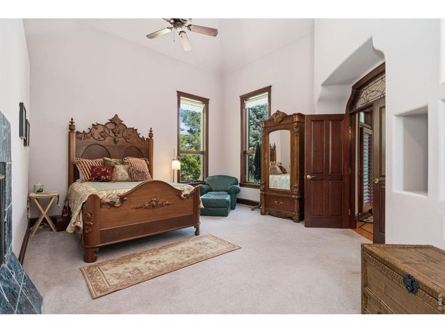7733 Park Ridge Cir, Fort Collins, CO 80528