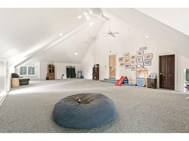 7733 Park Ridge Cir, Fort Collins, CO 80528