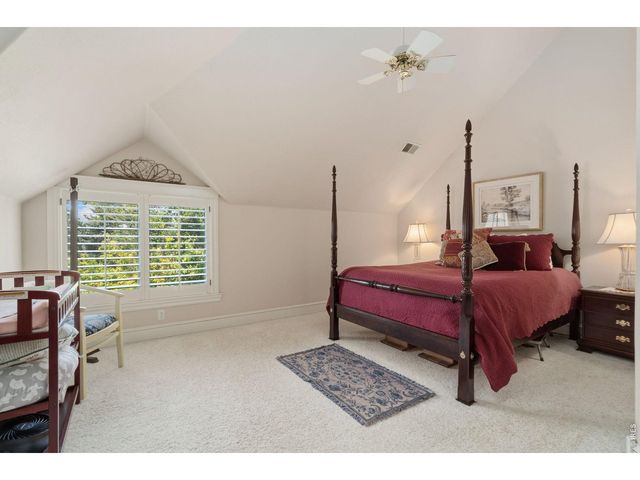 7733 Park Ridge Cir, Fort Collins, CO 80528