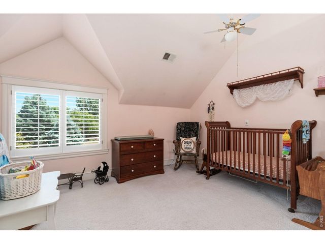 7733 Park Ridge Cir, Fort Collins, CO 80528