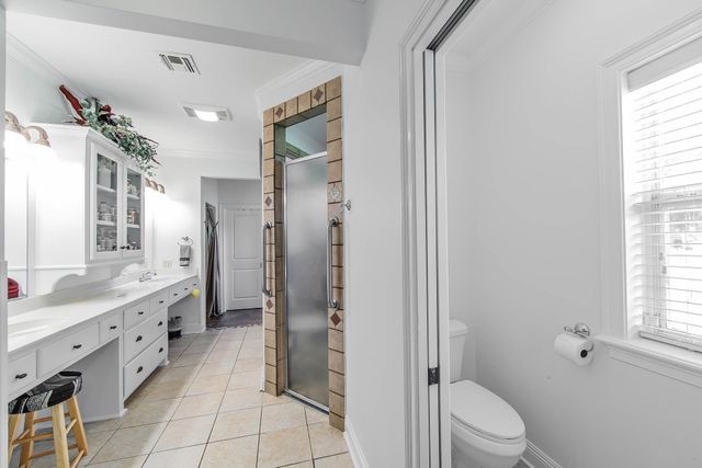 127 Horseshoe Rd, Schriever, LA 70395