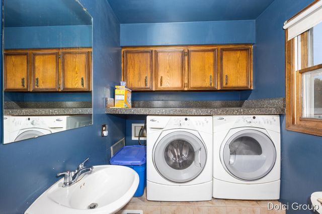 5719 Bentbrook Drive SE, Kentwood, MI 49508