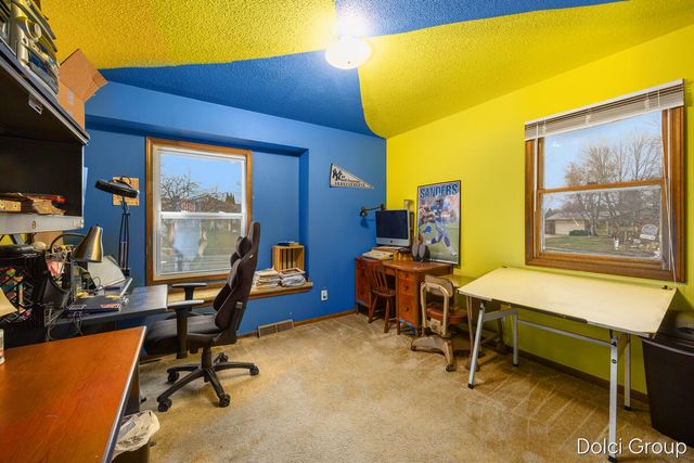 5719 Bentbrook Drive SE, Kentwood, MI 49508