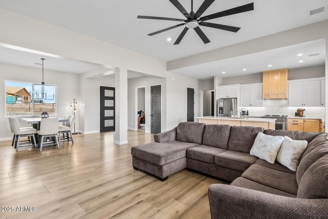 6829 E SAPPHIRE Lane, Prescott Valley, AZ 86315