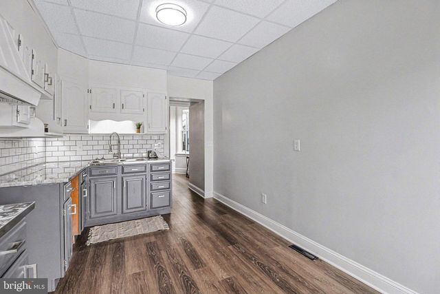 214 CHESTNUT ST, Lebanon, PA 17042