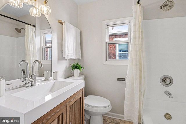 214 CHESTNUT ST, Lebanon, PA 17042