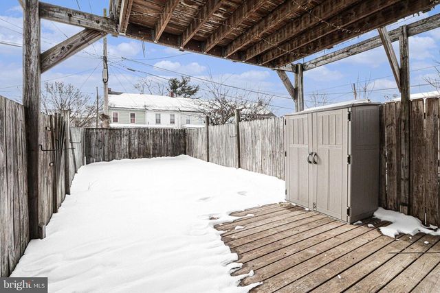 214 CHESTNUT ST, Lebanon, PA 17042