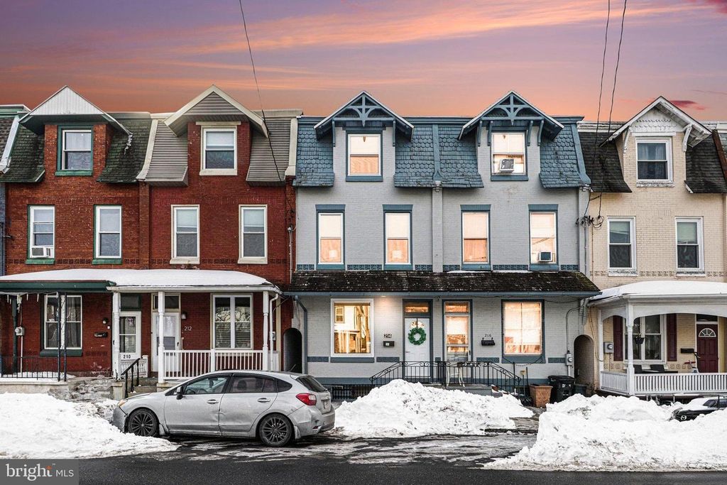 214 CHESTNUT ST, Lebanon, PA 17042