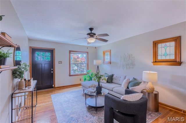 5539 Daggett Avenue, St Louis, MO 63110