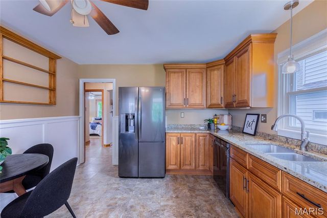 5539 Daggett Avenue, St Louis, MO 63110