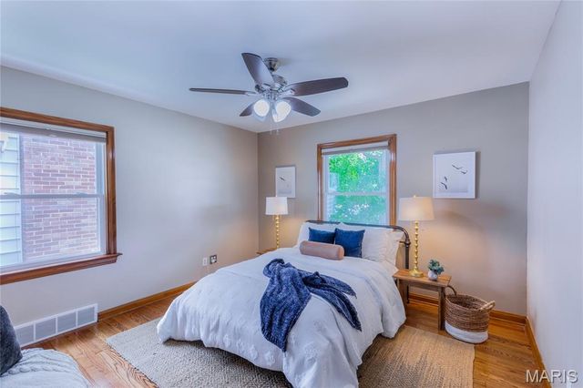 5539 Daggett Avenue, St Louis, MO 63110