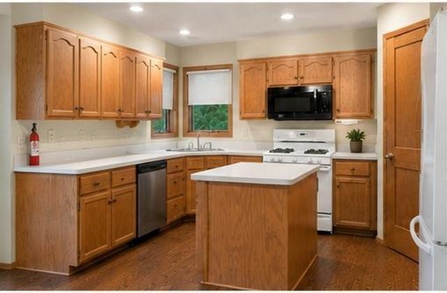 23577 Birch Circle, Rogers, MN 55374