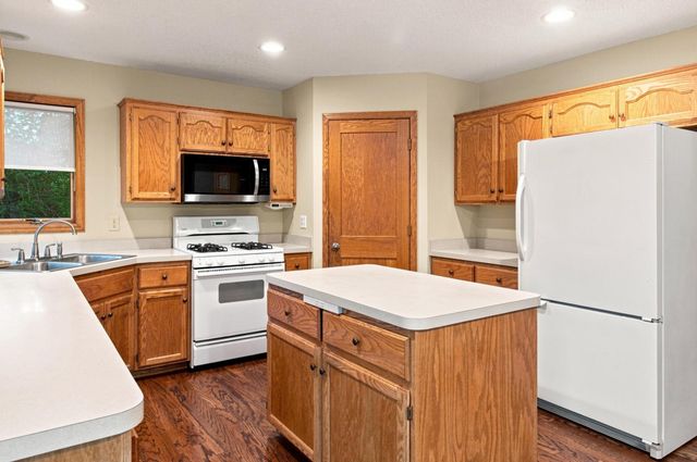 23577 Birch Circle, Rogers, MN 55374