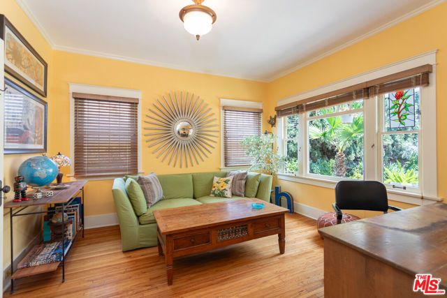 5836 La Mirada Avenue, Los Angeles, CA 90038
