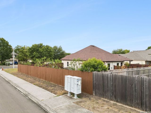 101 SUTTER MLS, Boerne, TX 78006