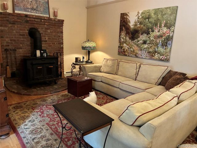 5 Scaglione Court, Highland Mills, NY 10930