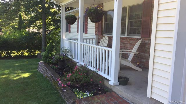 5 Scaglione Court, Highland Mills, NY 10930