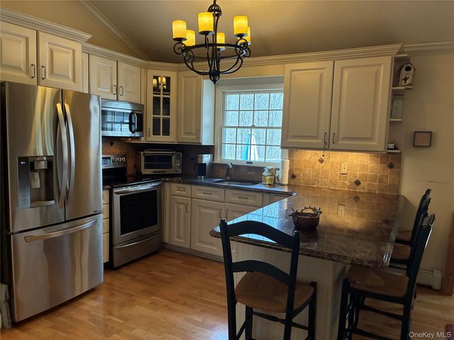 5 Scaglione Court, Highland Mills, NY 10930