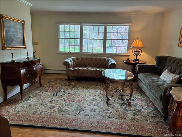 5 Scaglione Court, Highland Mills, NY 10930