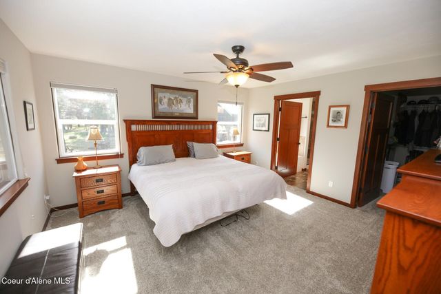 4525 E Rosemont Dr, Athol, ID 83801