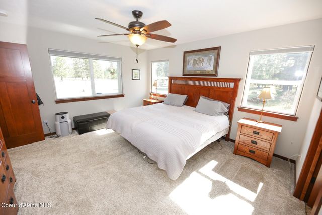 4525 E Rosemont Dr, Athol, ID 83801