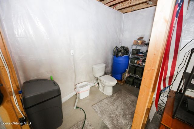 4525 E Rosemont Dr, Athol, ID 83801