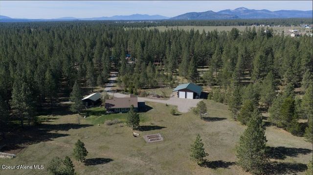 4525 E Rosemont Dr, Athol, ID 83801