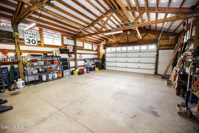 4525 E Rosemont Dr, Athol, ID 83801